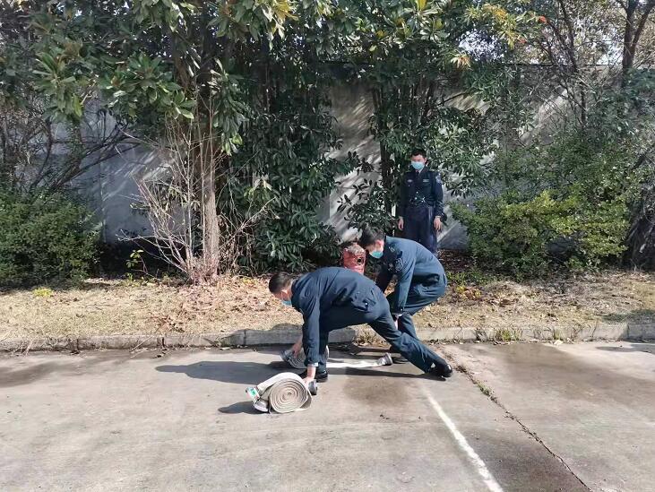 大型活動的時候，保安人員一般會制定這樣的應對措施的！