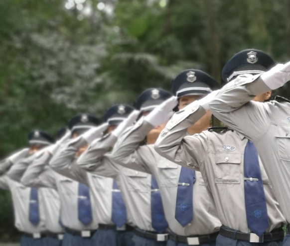 物業(yè)保安如何進行安全培訓和應(yīng)急演練？